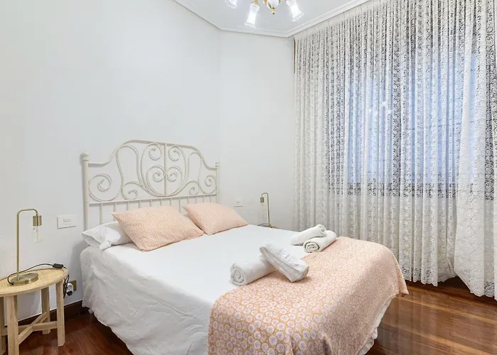 Piso Senorial Con Vistas A La Ria