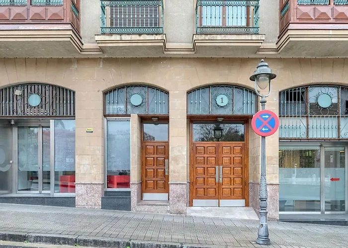 Piso Senorial Con Vistas A La Ria *